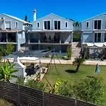 Starry Sky Luxury 4 Apartment Lefkimmi (Corfu)