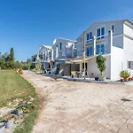 Starry Sky Luxury 4 Apartment Lefkimmi (Corfu)