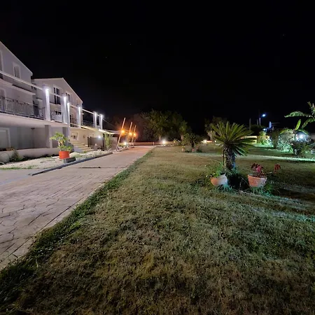 Starry Sky Luxury 4 Apartament *