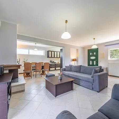 Διαμέρισμα Starry Sky Luxury 4 *